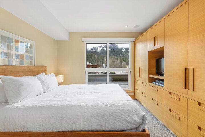 Le Chamois by Whistler Premier