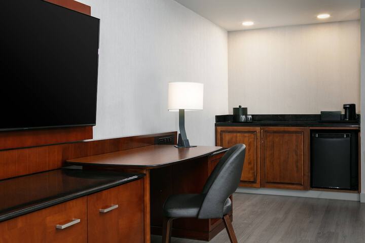 Room 20 of 42