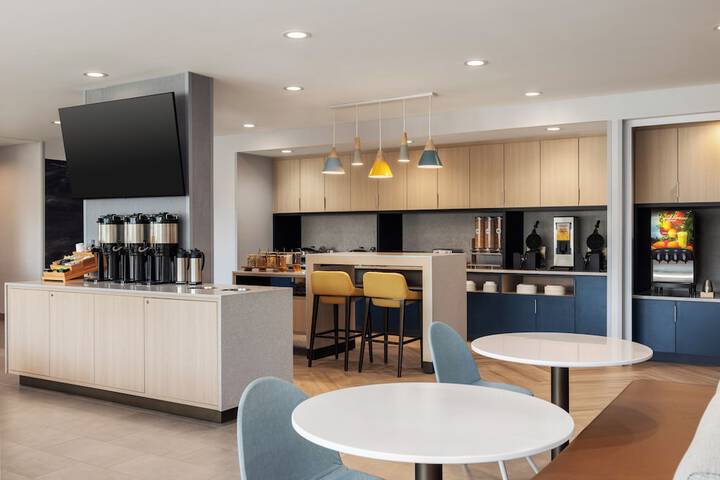 Towneplace Suites by Marriott Hickory
