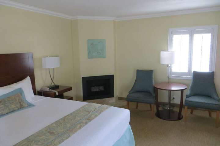 Room 7 of 46
