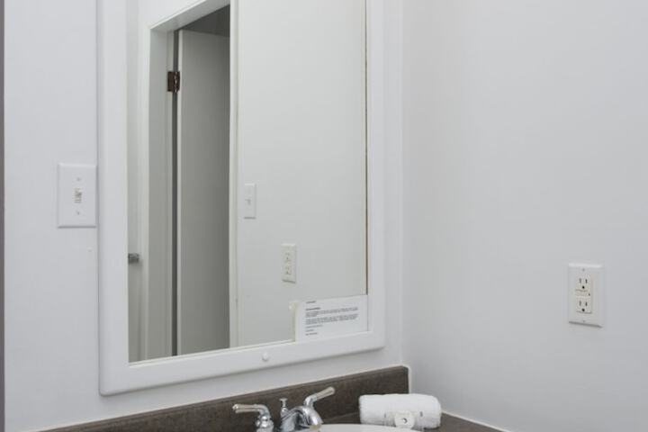 Room 16 of 29