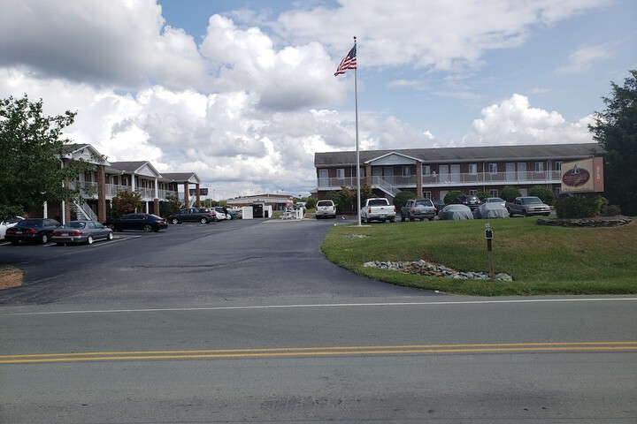 Hotel 2 of 34
