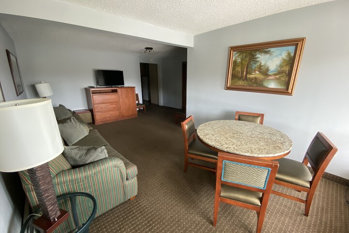Room 26 of 68