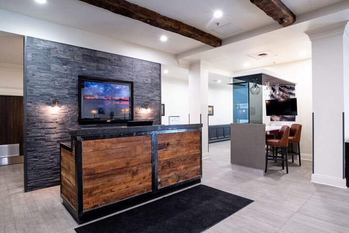 Crowne Plaza Moncton-Downtown by IHG