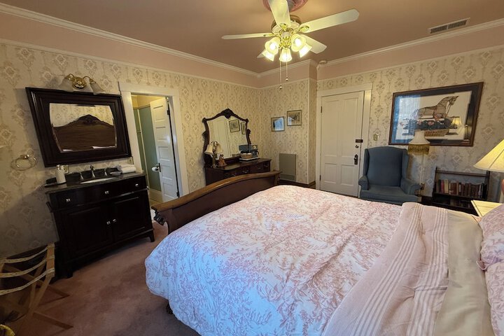 Room 19 of 22