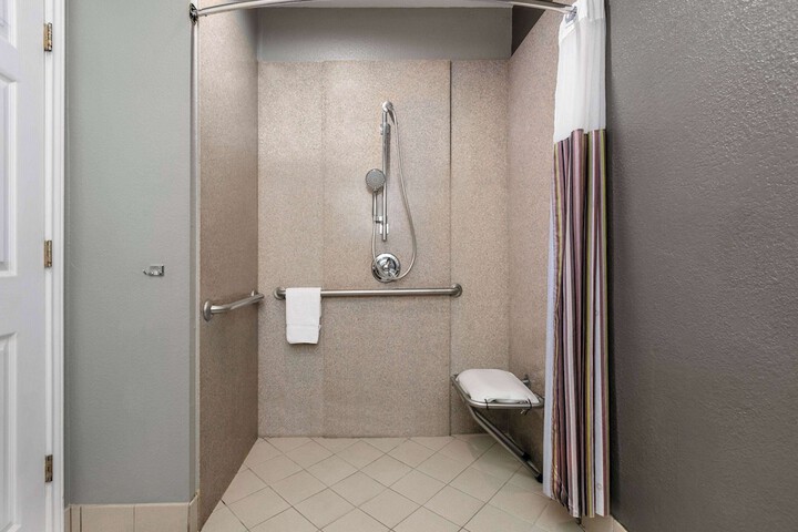 La Quinta Inn & Suites by Wyndham Belton - Temple South