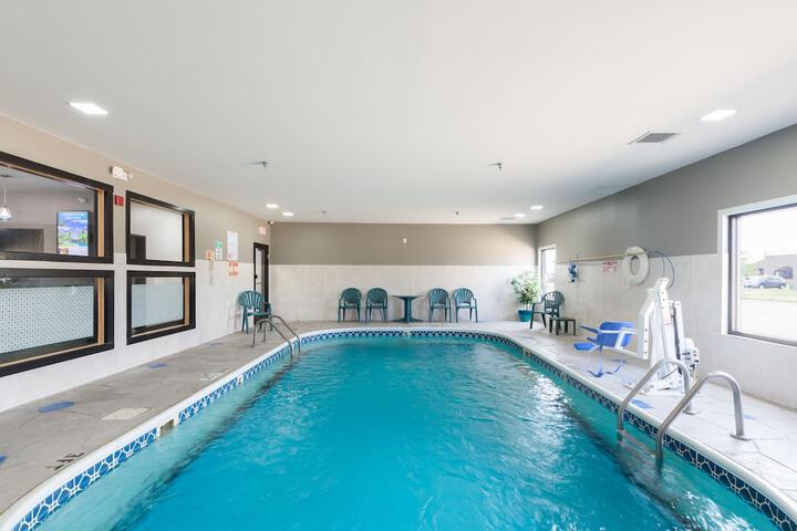 Pool 4 of 39
