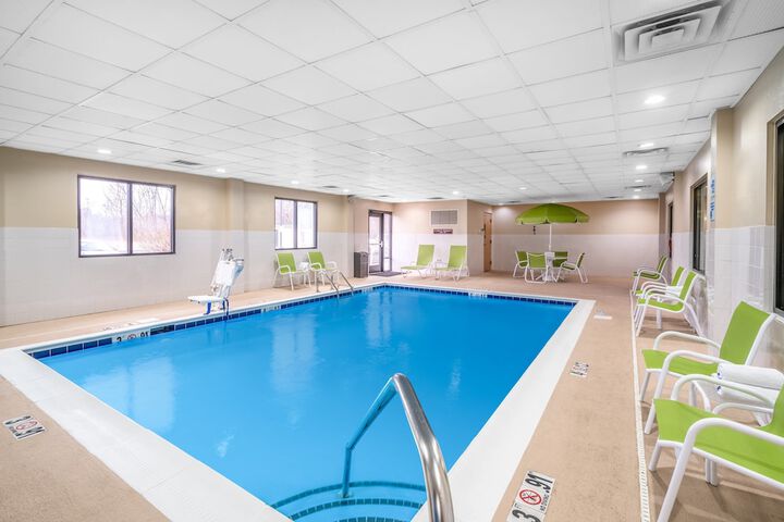Pool 8 of 43