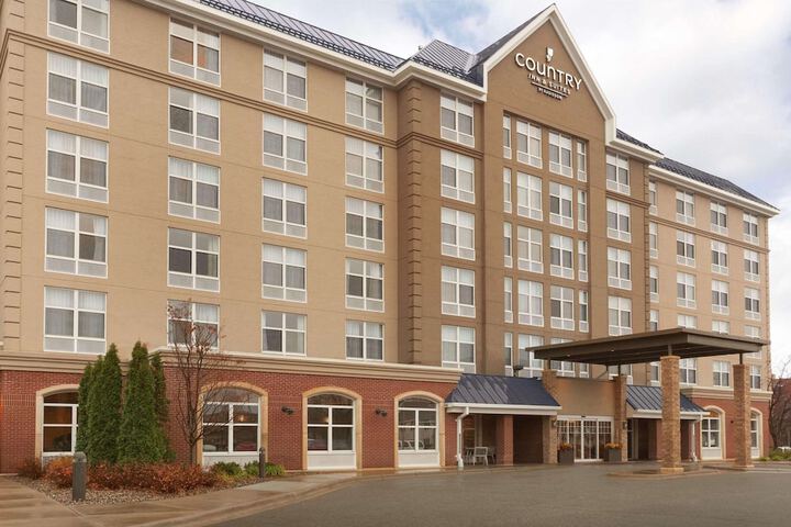 Country Inn & Suites by Radisson Bloomington at Mall of America, MN