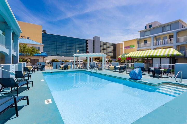 Pool 6 of 47