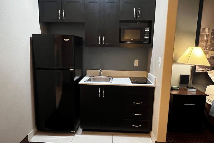 Room 5 of 44