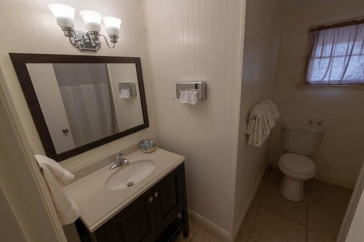 Room 52 of 58