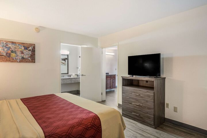 Room 43 of 55