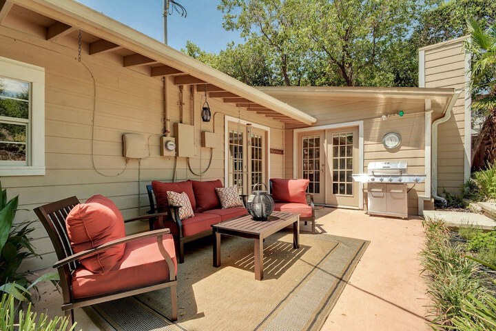 Property Grounds 17 of 25