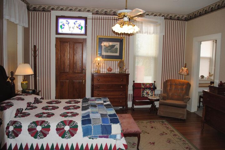 Room 26 of 64