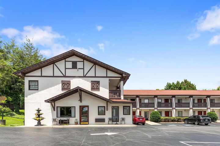 SureStay Hotel by Best Western Helen Downtown