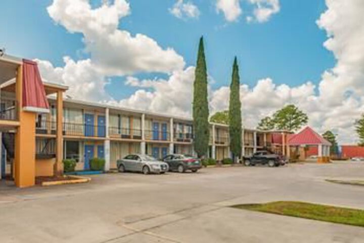 Executive Thibodaux New Orleans Hotel