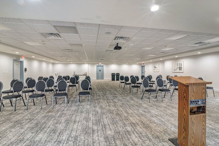 Staybridge Suites University Area by IHG