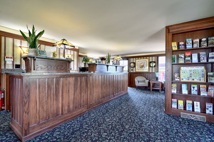 Roosevelt Inn and Suites Saratoga Springs