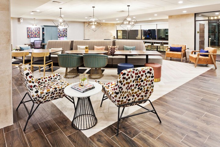 Hotel Interior 11 of 42