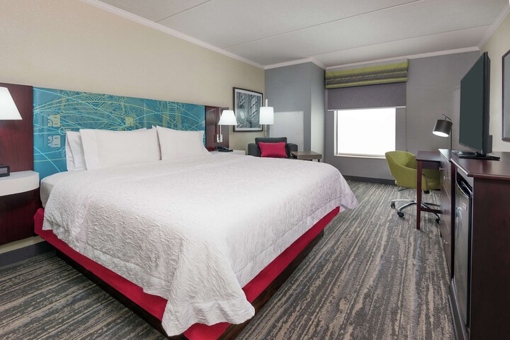 Room 14 of 27