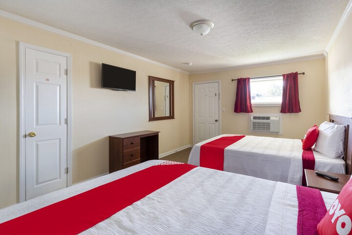 OYO Hotel Cave City KY