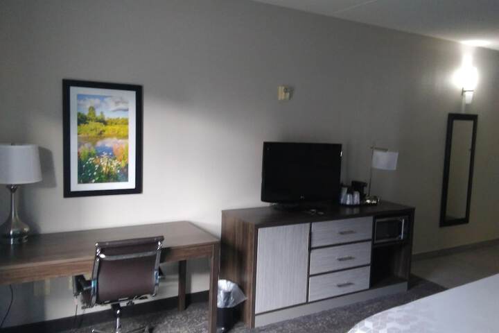 Room 18 of 49