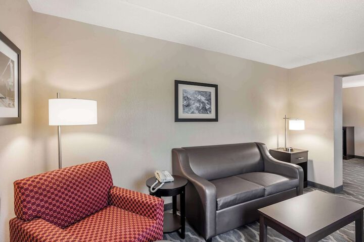 Room 31 of 61
