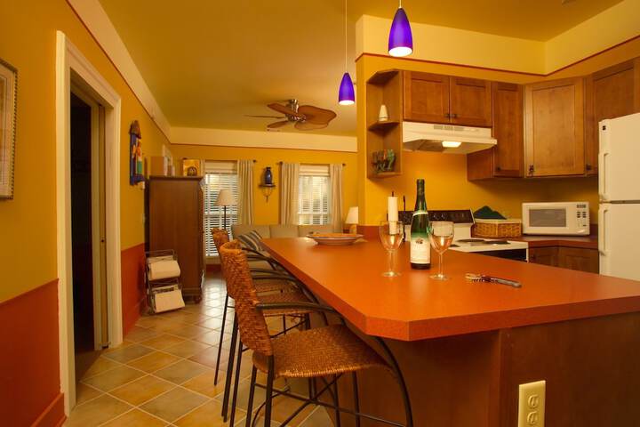 Hidden Garden Cottages & Suites