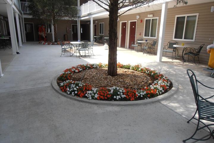 Property Grounds 38 of 38
