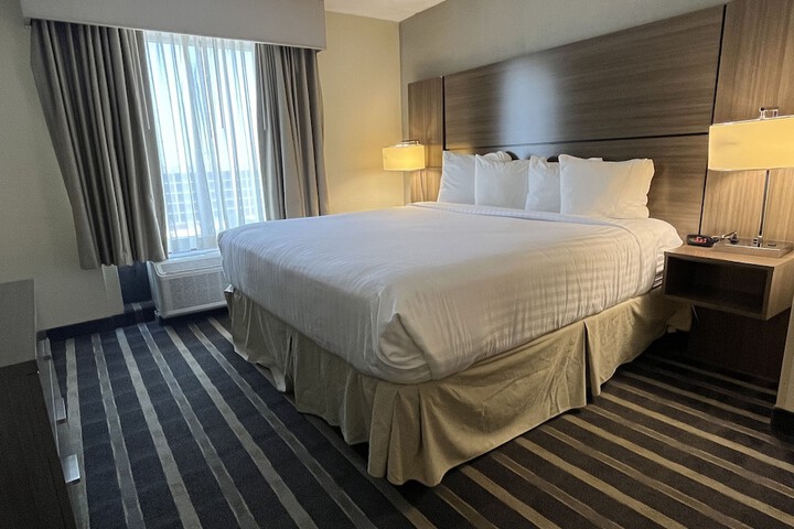 Room 20 of 43