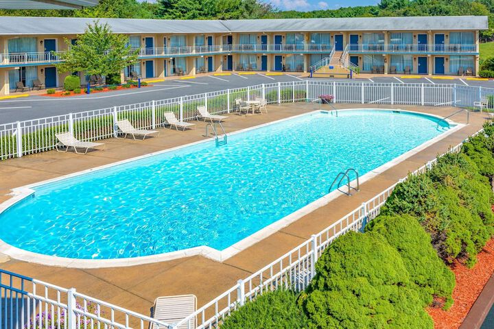 Pool 2 of 17