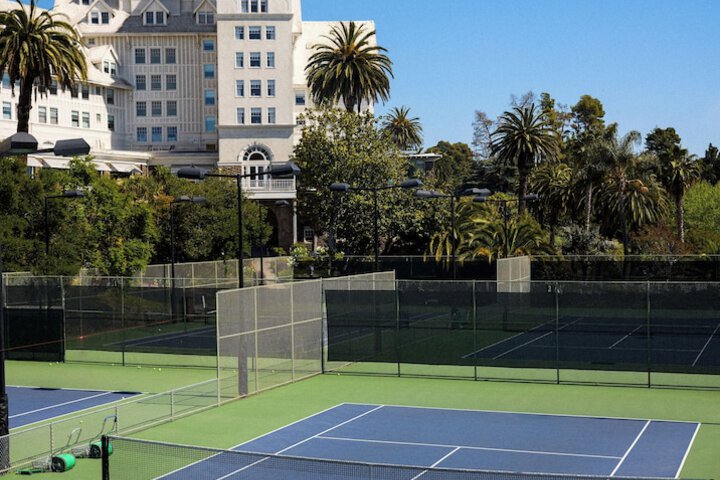 Claremont Resort & Club