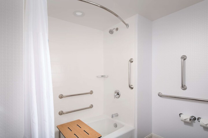 Room 15 of 31