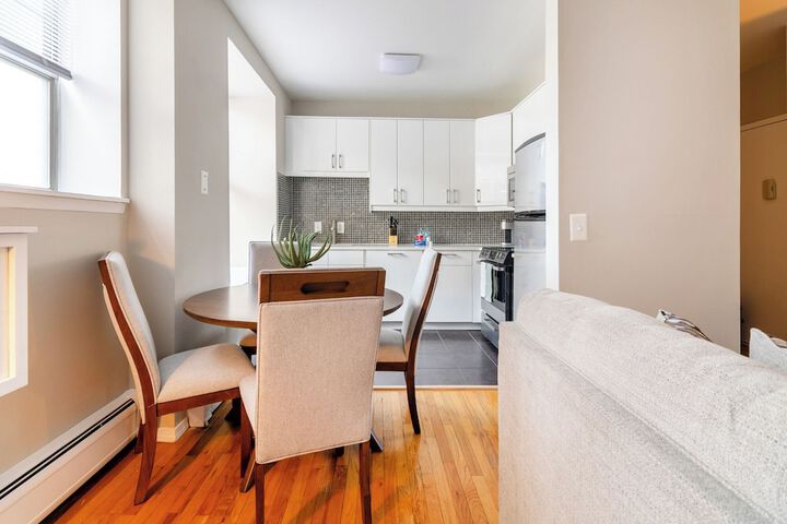 Landing Furnished Apartment Near Yale University