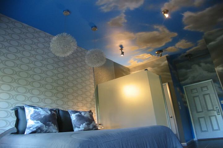 Room 163 of 168