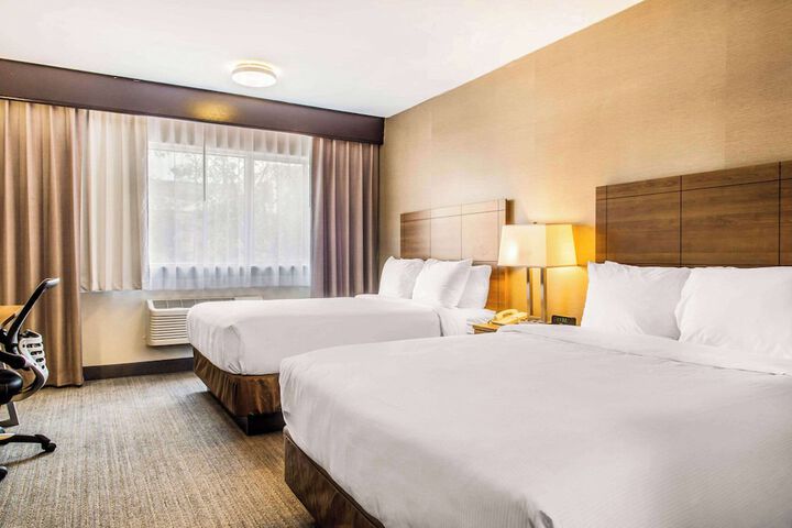 Quality Hotel Dorval