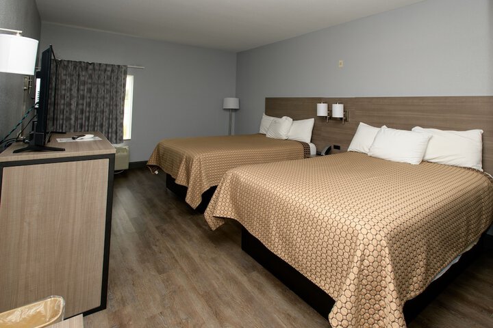 Room 16 of 26