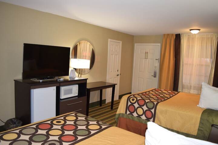 Room 51 of 66