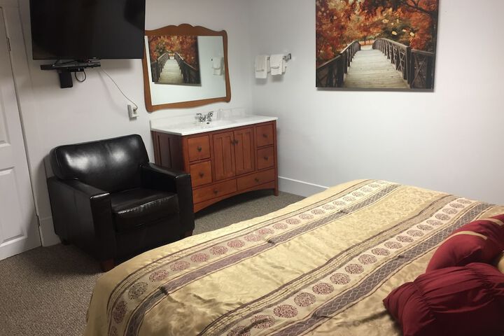 Room 11 of 41