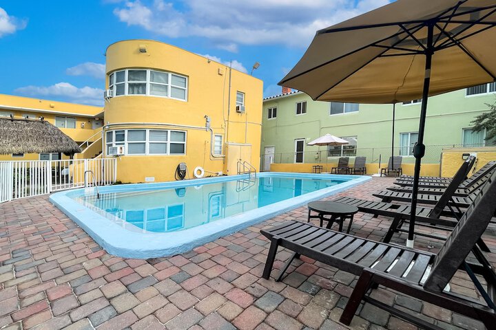 Pool 3 of 27