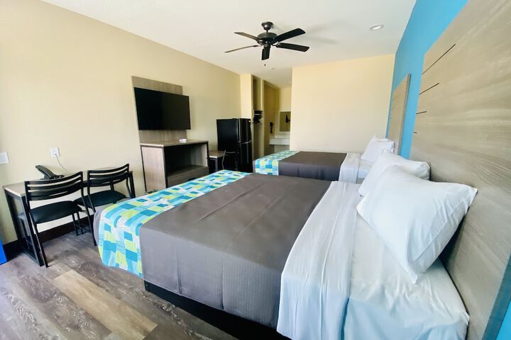 Room 18 of 19