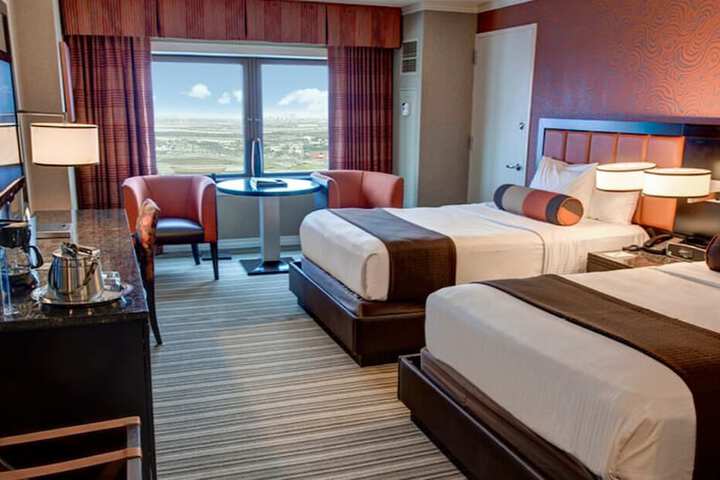 Room 21 of 66