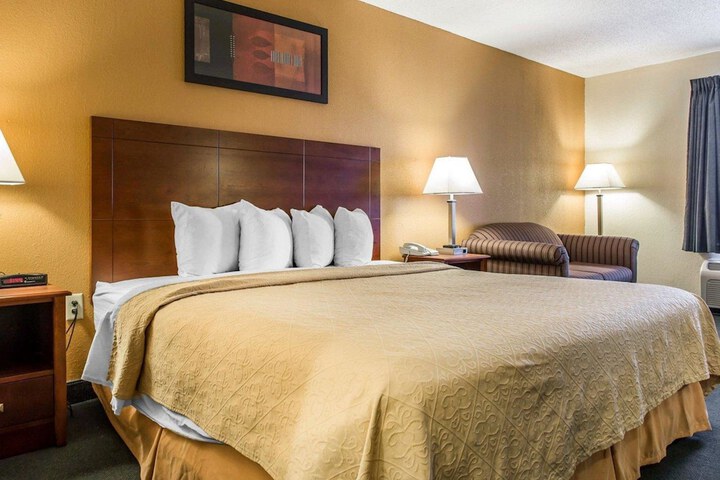 Room 14 of 35