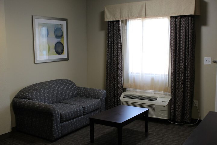 Room 22 of 35