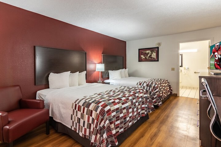 Red Roof Inn Forsyth