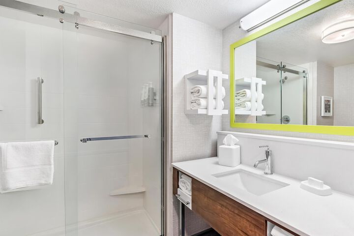 Hampton Inn & Suites Lathrop