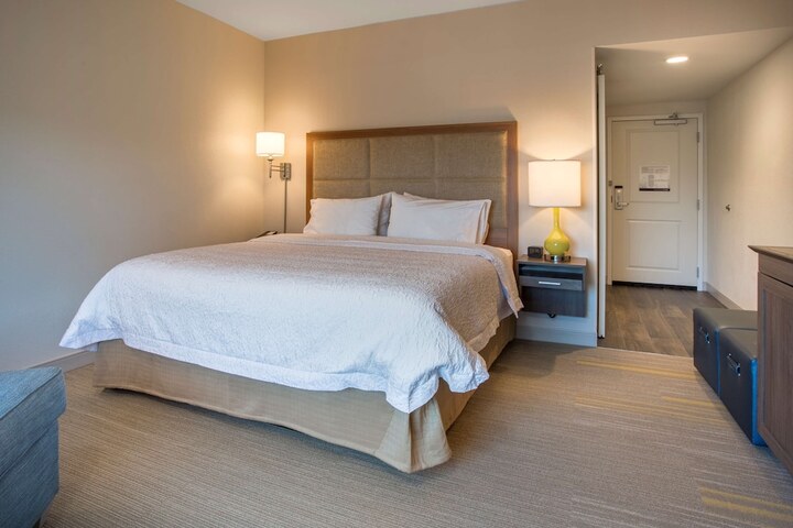 Room 16 of 55