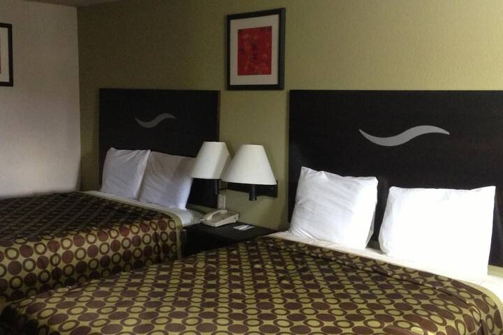Room 18 of 24