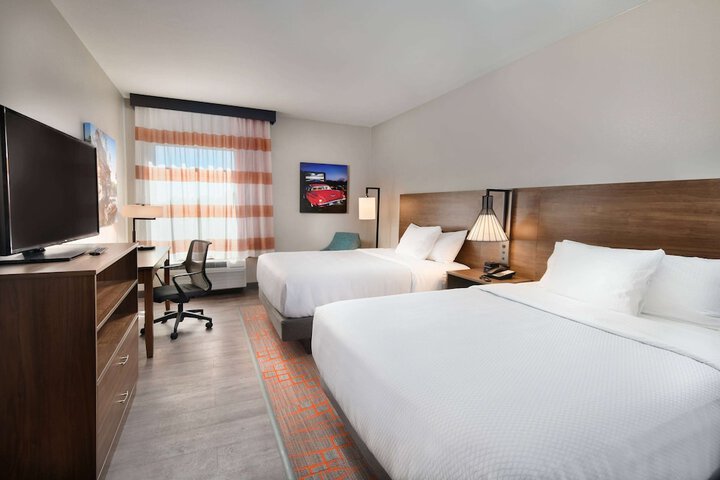 Room 19 of 26